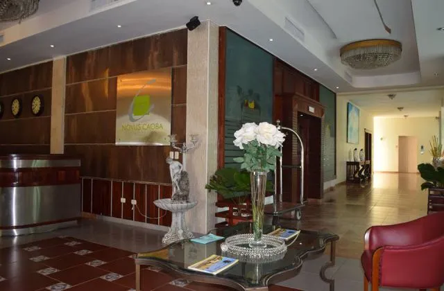 Novus Caoba Hotel Mao Recepcion